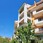 Uchvatny Vyhled Na Apartament Aheloi