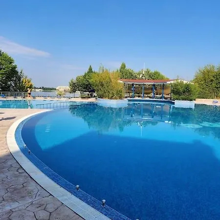 Uchvatny Vyhled Na * أهيلوي