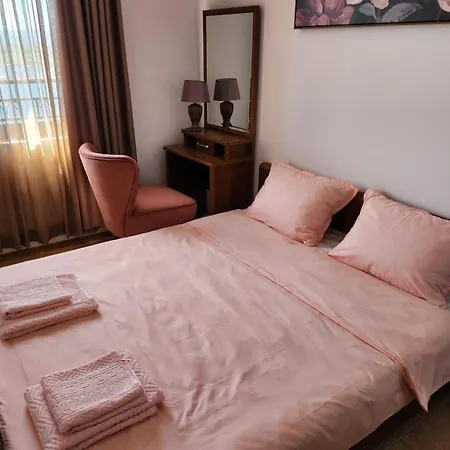 Apartament Uchvatny Vyhled Na Aheloy